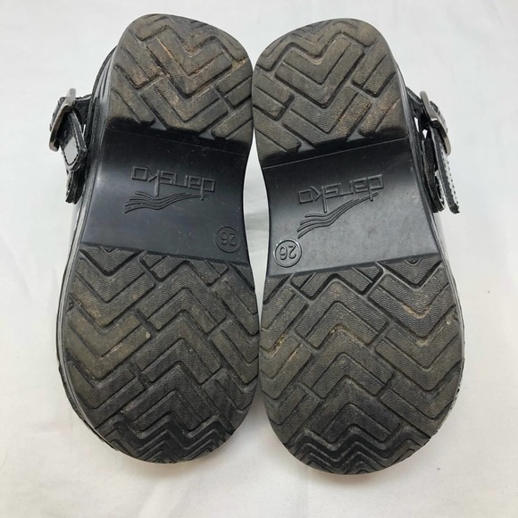 Dansko Toddler Jemma Patent Leather Clogs - Picture 8 of 10